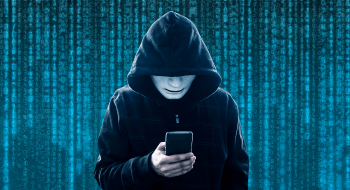 Телефонные мошенники могут подделать голос, чтобы обманывать ваших близких. Будьте осторожны!